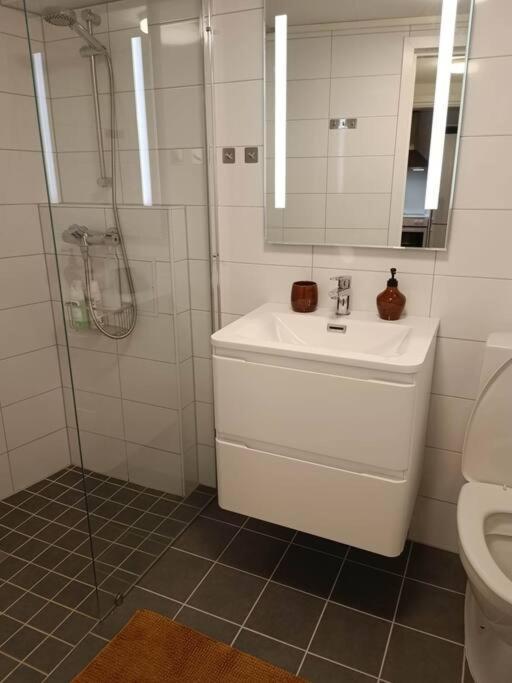 Cozy Apartment Close To Downtown Tromsø Exteriör bild